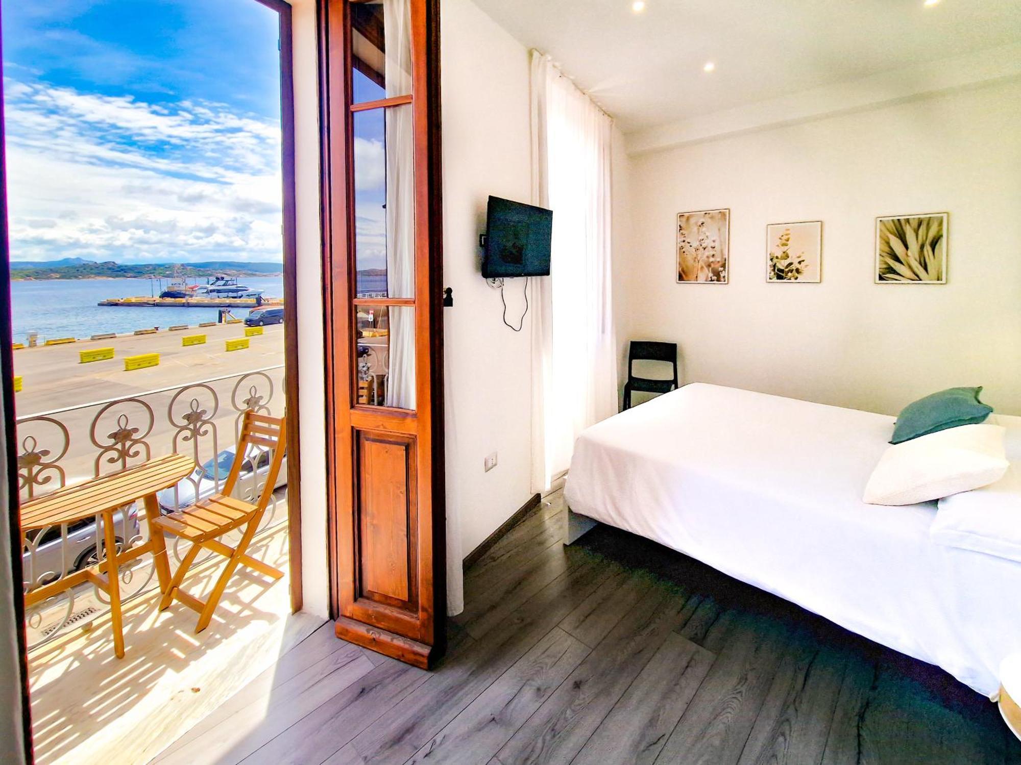 Il Caracolo Rooms La Maddalena  Esterno foto